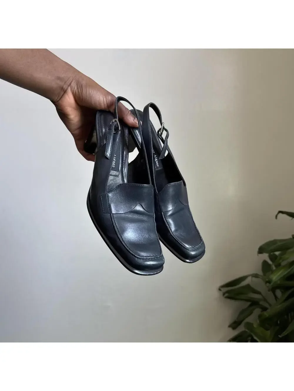 Vintage Etienne Aigner Navy Leather Square Toe Slingback‎ Block Heels - 8